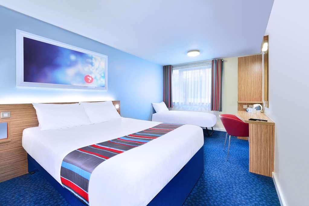 Travelodge London Central Southwark Kamer foto
