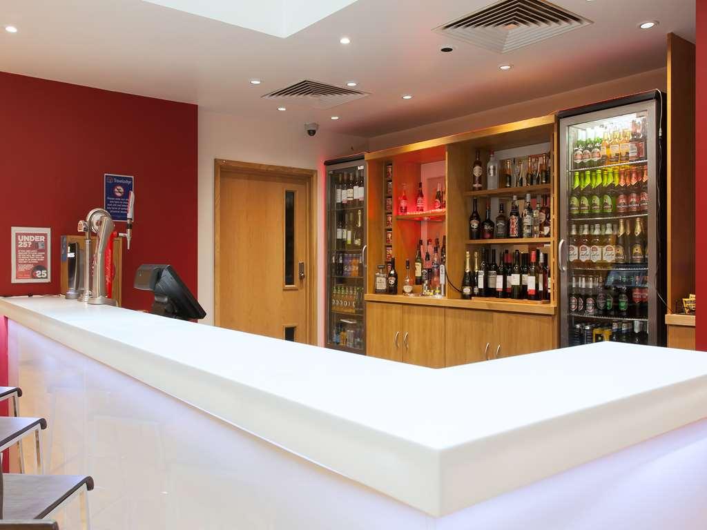 Travelodge London Central Southwark Restaurant foto