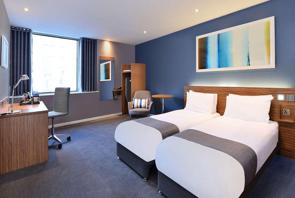 Travelodge London Central Southwark Kamer foto