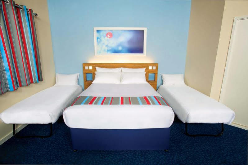 Travelodge London Central Southwark Buitenkant foto